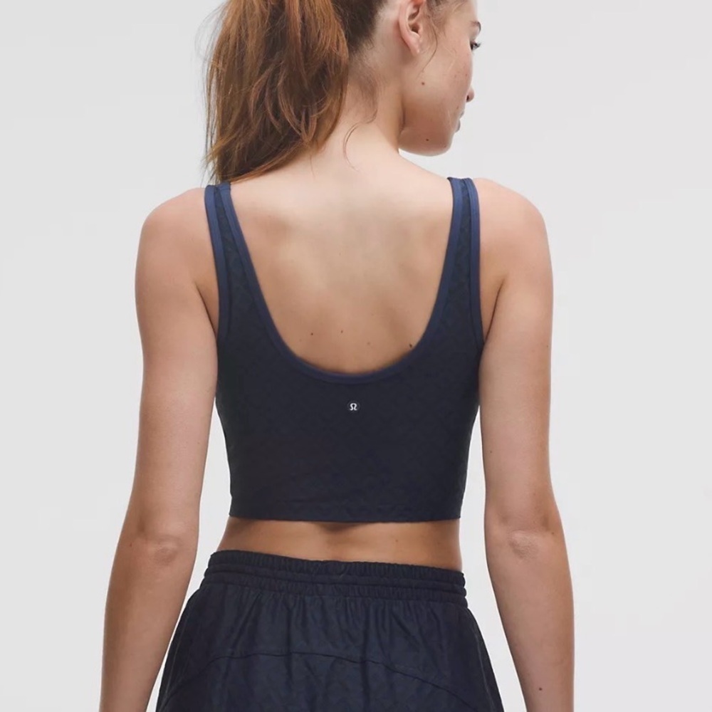 lululemon athletica Navy Textured Mesh Tennis Tank NWT - Picture 2 of 6